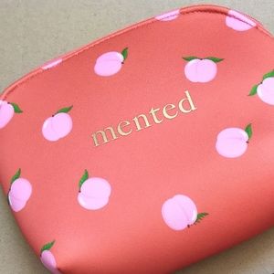 NWOT Mented Makeup Bag